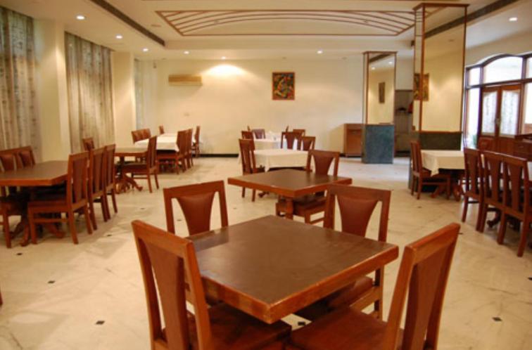 Hotel Sita Manor Gwalior Exterior photo
